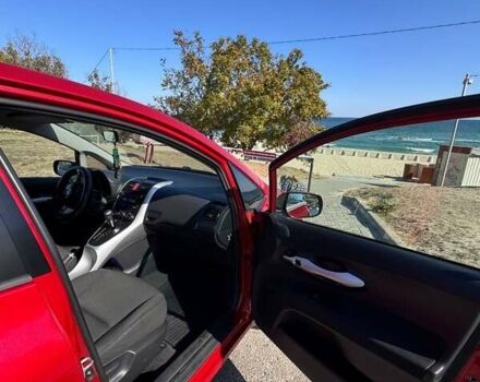 Червоний Тойота Ауріс, об'ємом двигуна 1.6 л та пробігом 219 тис. км за 9700 $, фото 13 на Automoto.ua