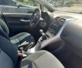 Тойота Аурис 2010 в Днепре (Днепропетровске) на Automoto.ua Красный Тойота Аурис, объемом двигателя 1.33 л и пробегом 158 тыс. км за 6999 $, фото 4 на Automoto.ua
