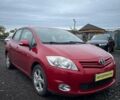 Красный Тойота Аурис, объемом двигателя 1.6 л и пробегом 299 тыс. км за 7990 $, фото 1 на Automoto.ua