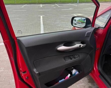 Червоний Тойота Ауріс, об'ємом двигуна 1.6 л та пробігом 238 тис. км за 5500 $, фото 2 на Automoto.ua