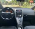 Красный Тойота Аурис, объемом двигателя 1.6 л и пробегом 122 тыс. км за 11700 $, фото 6 на Automoto.ua