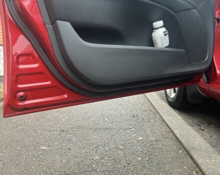 Красный Тойота Аурис, объемом двигателя 1.6 л и пробегом 104 тыс. км за 10500 $, фото 9 на Automoto.ua