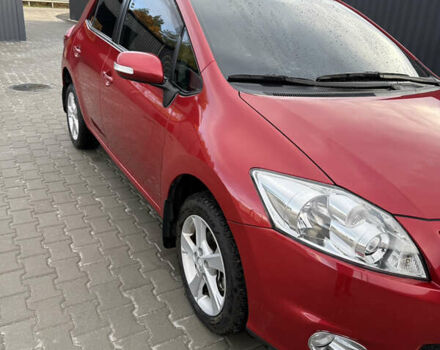 Тойота Аурис 2012 в Киеве на Automoto.ua Красный Тойота Аурис, объемом двигателя 1.6 л и пробегом 87 тыс. км за 11700 $, фото 1 на Automoto.ua