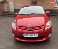 Красный Тойота Аурис, объемом двигателя 1.6 л и пробегом 104 тыс. км за 10500 $, фото 3 на Automoto.ua