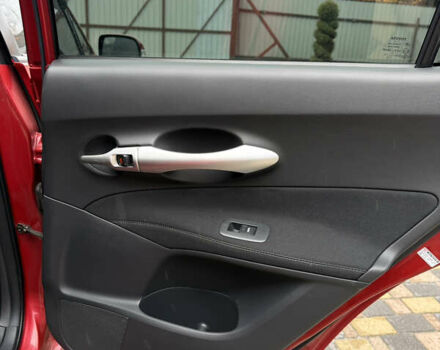 Тойота Аурис 2012 в Киеве на Automoto.ua Красный Тойота Аурис, объемом двигателя 1.6 л и пробегом 87 тыс. км за 11700 $, фото 18 на Automoto.ua