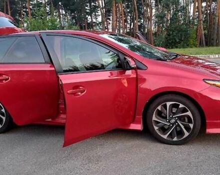 Червоний Тойота Ауріс, об'ємом двигуна 1.8 л та пробігом 126 тис. км за 12500 $, фото 6 на Automoto.ua