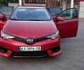 Червоний Тойота Ауріс, об'ємом двигуна 1.8 л та пробігом 126 тис. км за 12500 $, фото 5 на Automoto.ua