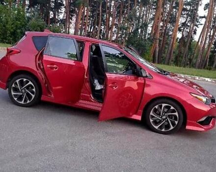 Червоний Тойота Ауріс, об'ємом двигуна 1.8 л та пробігом 126 тис. км за 12500 $, фото 4 на Automoto.ua