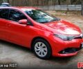 Красный Тойота Аурис, объемом двигателя 1.6 л и пробегом 107 тыс. км за 15000 $, фото 1 на Automoto.ua