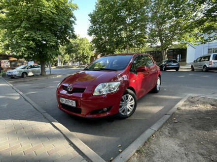 Червоний Тойота Ауріс, об'ємом двигуна 1.6 л та пробігом 134 тис. км за 6700 $, фото 1 на Automoto.ua