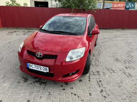 Тойота Аурис 2007 в Каменке-Бугской на Automoto.ua Красный Тойота Аурис, объемом двигателя 1.6 л и пробегом 191 тыс. км за 6300 $, фото 1 на Automoto.ua