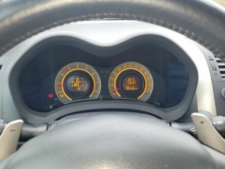 Тойота Аурис 2008 в Киеве на Automoto.ua Красный Тойота Аурис, объемом двигателя 1.6 л и пробегом 181 тыс. км за 6500 $, фото 1 на Automoto.ua