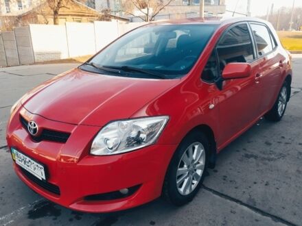 Тойота Аурис 2008 в Харькове на Automoto.ua Красный Тойота Аурис, объемом двигателя 1.6 л и пробегом 80 тыс. км за 8300 $, фото 1 на Automoto.ua