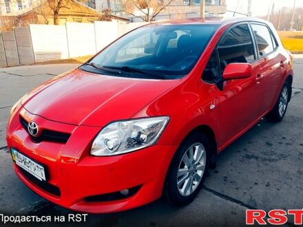 Тойота Аурис 2008 в Харькове на Automoto.ua Красный Тойота Аурис, объемом двигателя 16 л и пробегом 80 тыс. км за 8300 $, фото 1 на Automoto.ua