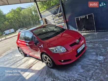 Тойота Аурис 2008 в Запорожье на Automoto.ua Красный Тойота Аурис, объемом двигателя 1.6 л и пробегом 144 тыс. км за 7100 $, фото 1 на Automoto.ua