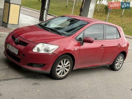 Тойота Аурис 2008 в Каменское - Днепродзержинск на Automoto.ua Красный Тойота Аурис, объемом двигателя 1.6 л и пробегом 200 тыс. км за 4500 $, фото 1 на Automoto.ua