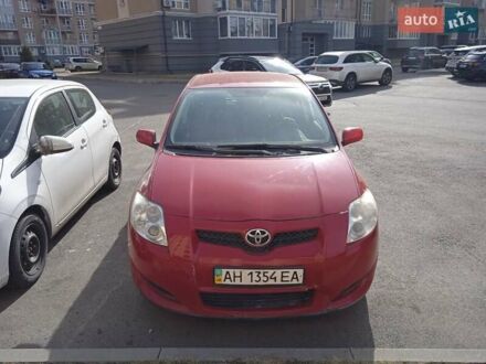 Тойота Аурис 2008 в Киеве на Automoto.ua Красный Тойота Аурис, объемом двигателя 1.6 л и пробегом 90 тыс. км за 7000 $, фото 1 на Automoto.ua