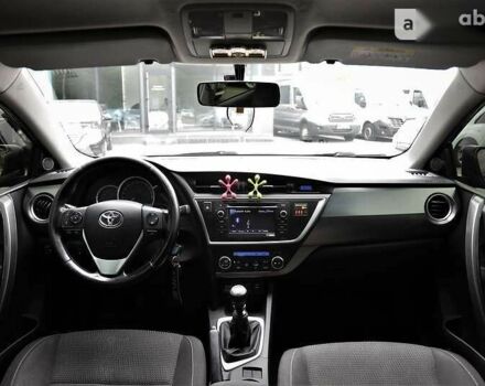 Тойота Аурис, объемом двигателя 1.6 л и пробегом 117 тыс. км за 11300 $, фото 11 на Automoto.ua