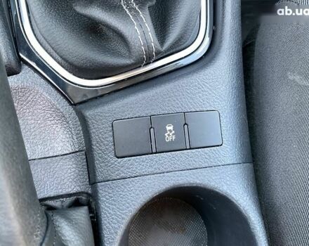 Тойота Ауріс, об'ємом двигуна 1.4 л та пробігом 196 тис. км за 11800 $, фото 11 на Automoto.ua