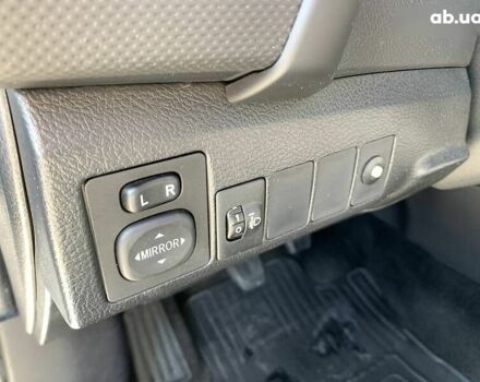 Тойота Ауріс, об'ємом двигуна 1.4 л та пробігом 196 тис. км за 11800 $, фото 14 на Automoto.ua