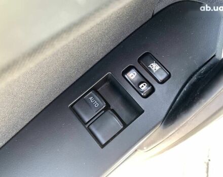 Тойота Ауріс, об'ємом двигуна 1.4 л та пробігом 196 тис. км за 11800 $, фото 13 на Automoto.ua