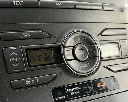 Тойота Ауріс, об'ємом двигуна 1.4 л та пробігом 264 тис. км за 6999 $, фото 12 на Automoto.ua