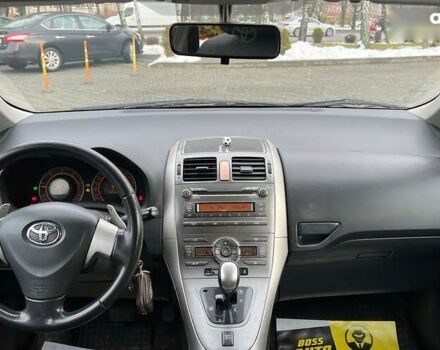 Тойота Ауріс, об'ємом двигуна 1.4 л та пробігом 264 тис. км за 6999 $, фото 10 на Automoto.ua