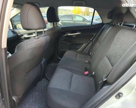 Тойота Аурис, объемом двигателя 0 л и пробегом 226 тыс. км за 6850 $, фото 9 на Automoto.ua