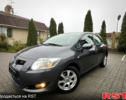 Тойота Аурис, объемом двигателя 1.4 л и пробегом 200 тыс. км за 5700 $, фото 8 на Automoto.ua