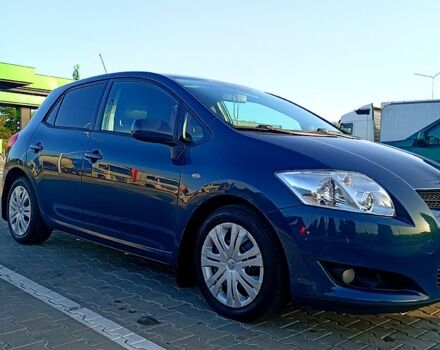 Тойота Аурис, объемом двигателя 1.4 л и пробегом 249 тыс. км за 6500 $, фото 1 на Automoto.ua