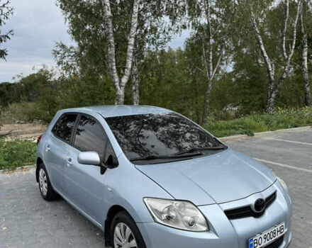 Тойота Аурис, объемом двигателя 1.6 л и пробегом 147 тыс. км за 5999 $, фото 1 на Automoto.ua