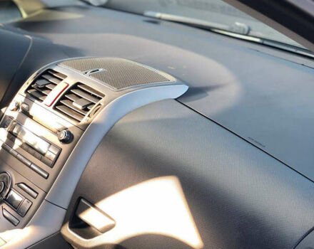 Тойота Ауріс, об'ємом двигуна 2 л та пробігом 238 тис. км за 7200 $, фото 14 на Automoto.ua