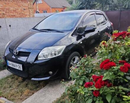 Тойота Аурис, объемом двигателя 1.6 л и пробегом 205 тыс. км за 6800 $, фото 4 на Automoto.ua