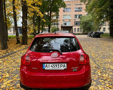 Тойота Аурис, объемом двигателя 1.6 л и пробегом 230 тыс. км за 5399 $, фото 7 на Automoto.ua