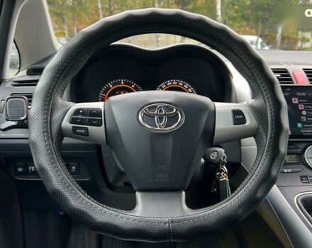 Тойота Ауріс, об'ємом двигуна 1.4 л та пробігом 247 тис. км за 7600 $, фото 12 на Automoto.ua