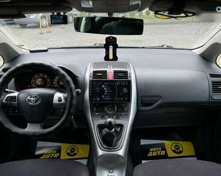 Тойота Ауріс, об'ємом двигуна 1.4 л та пробігом 247 тис. км за 7600 $, фото 14 на Automoto.ua