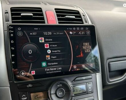 Тойота Ауріс, об'ємом двигуна 1.4 л та пробігом 247 тис. км за 7600 $, фото 9 на Automoto.ua