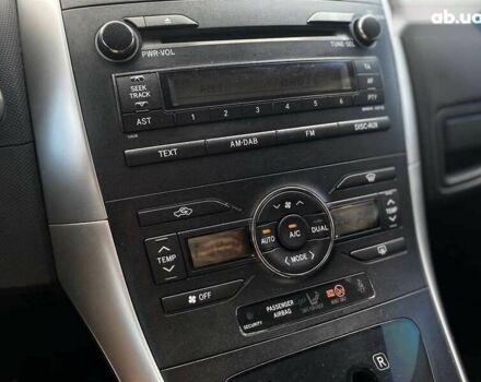 Тойота Ауріс, об'ємом двигуна 1.4 л та пробігом 265 тис. км за 7990 $, фото 29 на Automoto.ua
