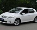 Тойота Аурис, объемом двигателя 1.6 л и пробегом 96 тыс. км за 10800 $, фото 1 на Automoto.ua