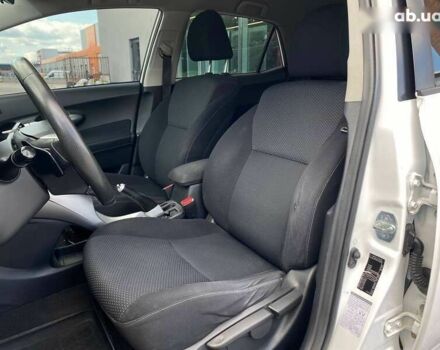 Тойота Ауріс, об'ємом двигуна 1.4 л та пробігом 265 тис. км за 7990 $, фото 15 на Automoto.ua