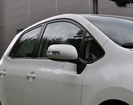 Тойота Аурис, объемом двигателя 1.6 л и пробегом 96 тыс. км за 10800 $, фото 10 на Automoto.ua