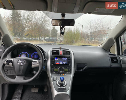 Тойота Ауріс, об'ємом двигуна 1.8 л та пробігом 197 тис. км за 8800 $, фото 18 на Automoto.ua