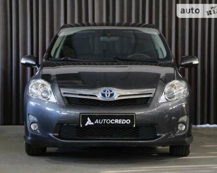 Тойота Аурис, объемом двигателя 1.8 л и пробегом 154 тыс. км за 10500 $, фото 1 на Automoto.ua