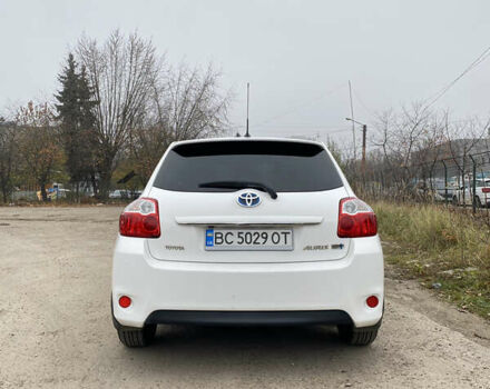 Тойота Ауріс, об'ємом двигуна 1.8 л та пробігом 197 тис. км за 8800 $, фото 4 на Automoto.ua