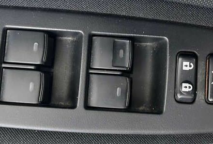 Тойота Ауріс, об'ємом двигуна 0 л та пробігом 157 тис. км за 11450 $, фото 10 на Automoto.ua