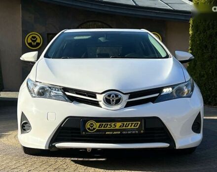 Тойота Ауріс, об'ємом двигуна 1.4 л та пробігом 103 тис. км за 9200 $, фото 1 на Automoto.ua