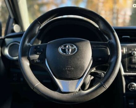 Тойота Ауріс, об'ємом двигуна 1.4 л та пробігом 103 тис. км за 9200 $, фото 9 на Automoto.ua