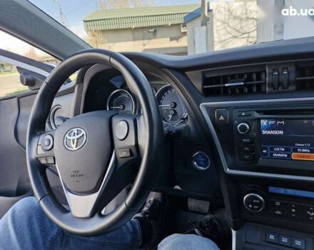 Тойота Аурис, объемом двигателя 0 л и пробегом 156 тыс. км за 13599 $, фото 23 на Automoto.ua