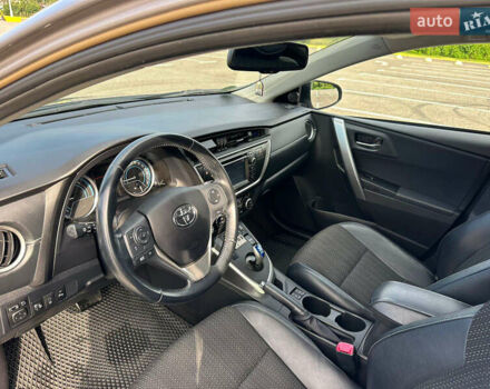 Тойота Ауріс, об'ємом двигуна 1.8 л та пробігом 78 тис. км за 15900 $, фото 6 на Automoto.ua