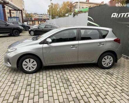 Тойота Ауріс, об'ємом двигуна 0 л та пробігом 63 тис. км за 9800 $, фото 12 на Automoto.ua